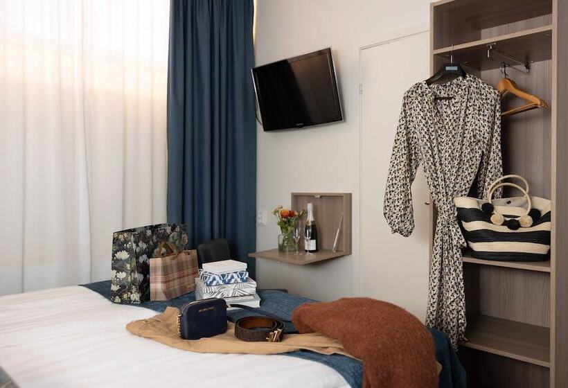 スタンダードトリプルルーム, Soder