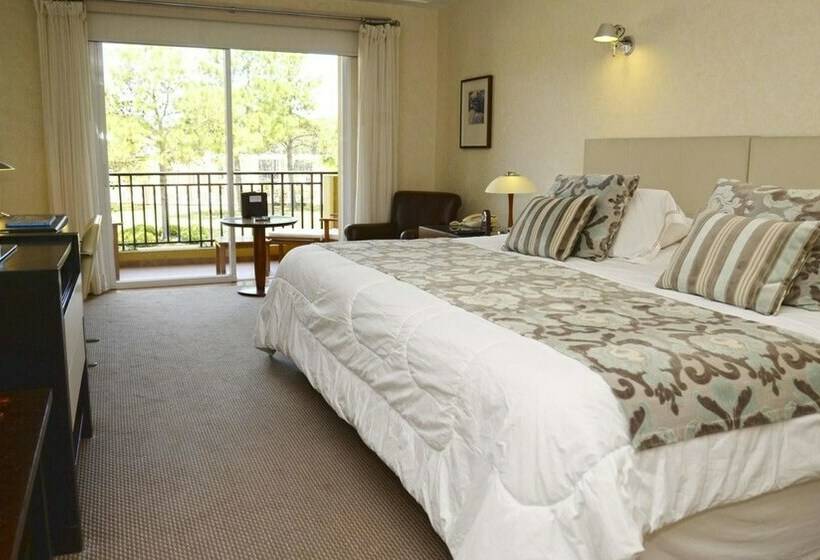 اتاق لوکس, Punta Del Este Resort & Spa