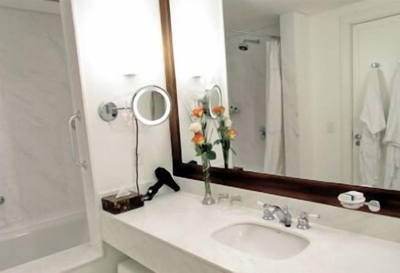 سوییت جونیور, Punta Del Este Resort & Spa