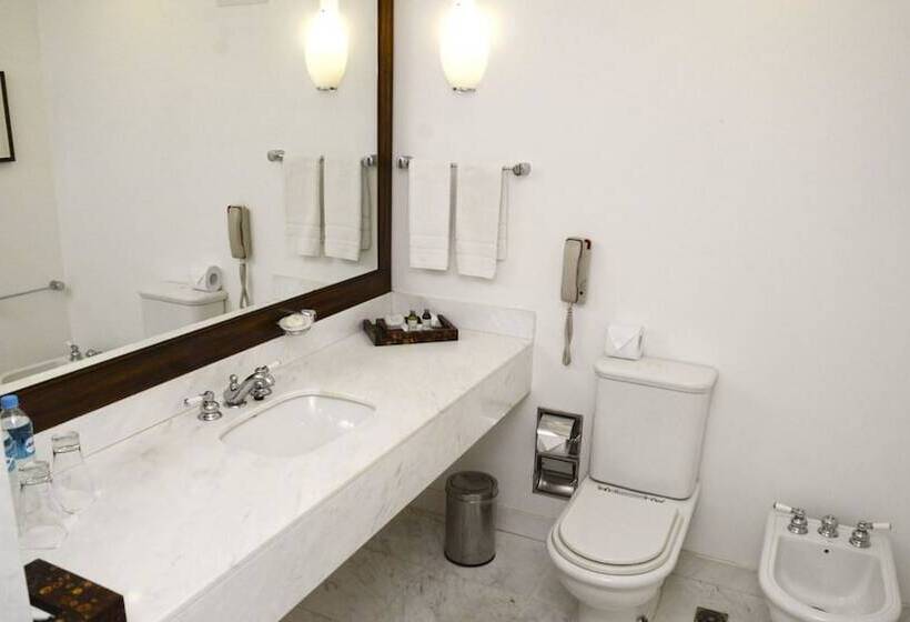 اتاق لوکس, Punta Del Este Resort & Spa