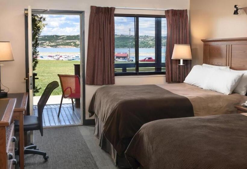 Четырехместный Номер Стандарт, Arrowwood Resort At Cedar Shore