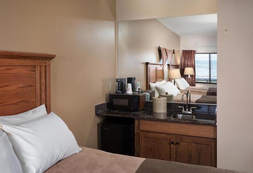 Четырехместный Номер Стандарт, Arrowwood Resort At Cedar Shore