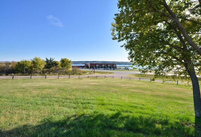 스탠다드 룸 더블 침대 2개, Arrowwood Resort At Cedar Shore