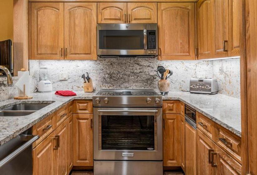 Апартаменты Premium 2 Спальни, Creekside At Beaver Creek