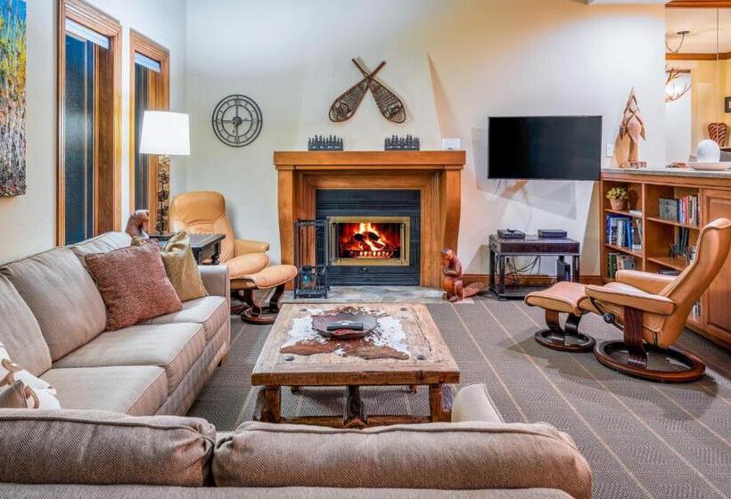 Апартаменты 4 Спальни, Creekside At Beaver Creek