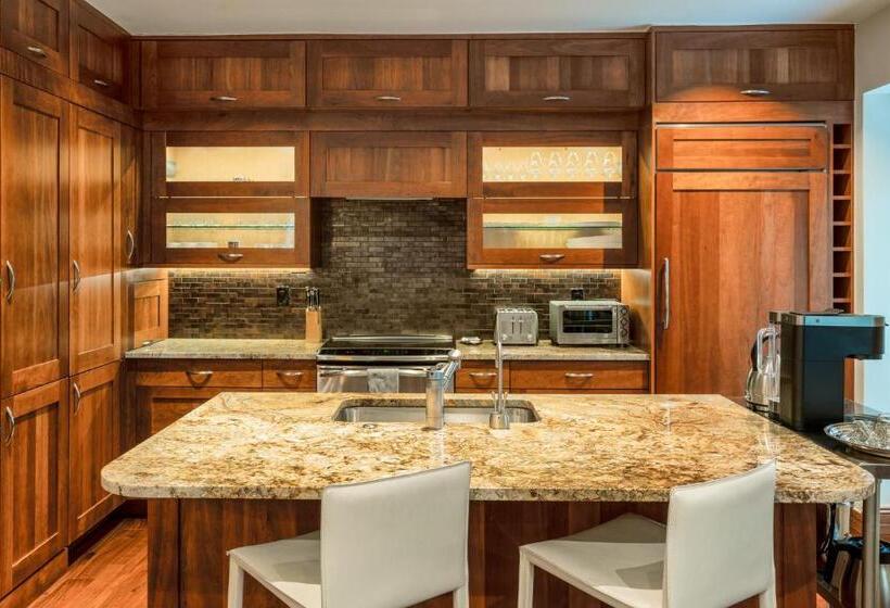 Апартаменты 3 Спальни, Creekside At Beaver Creek