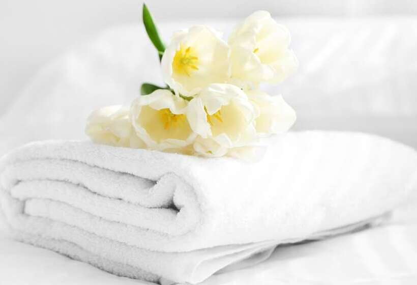 غرفه قياسيه سريرين مزدوجين, Crown Lodge Motel Oakland