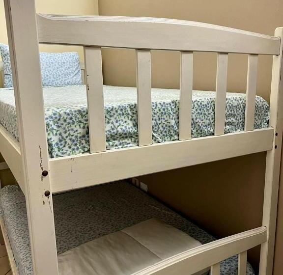 اتاق خانوادگی, Catedral