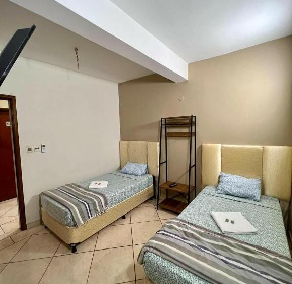 اتاق استاندارد, Catedral