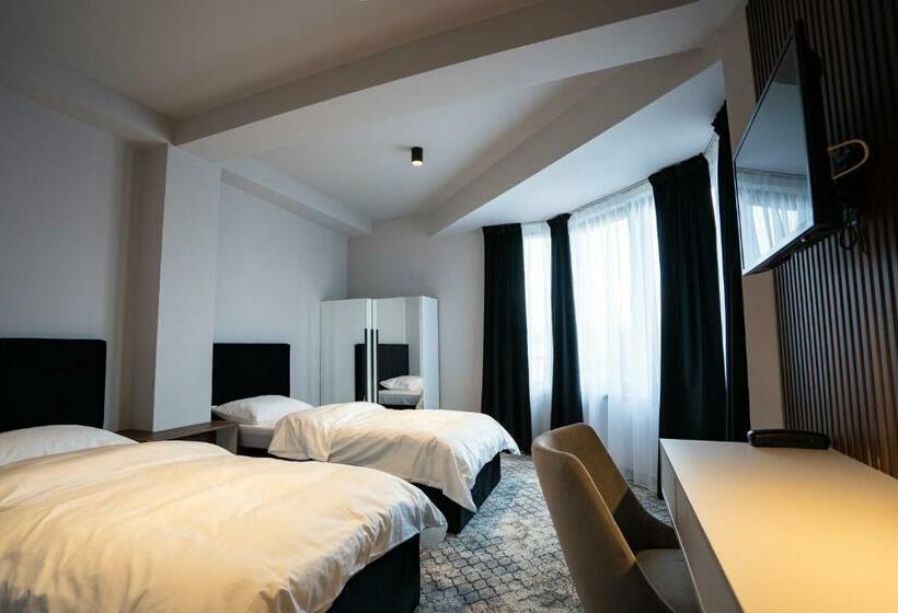 스탠다드 룸, Cristal