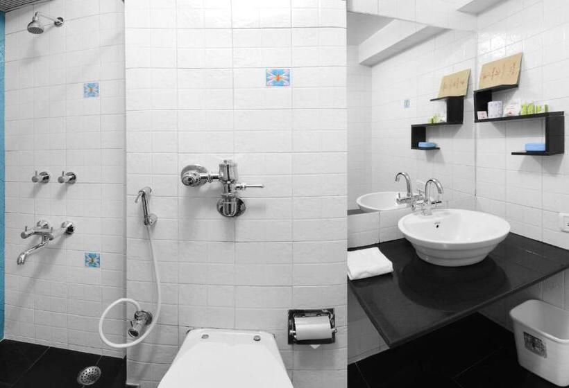 デラックスルーム, Honeymoon Inn  Mussoorie