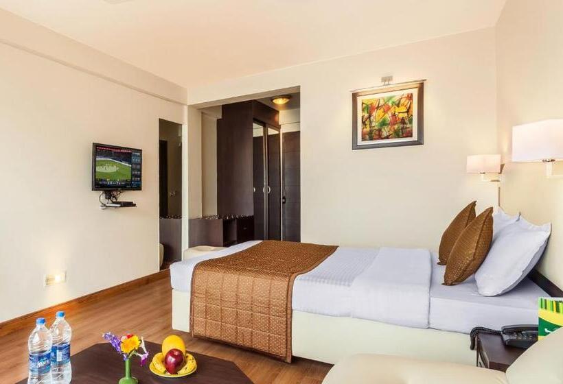 デラックスルーム, Honeymoon Inn  Mussoorie