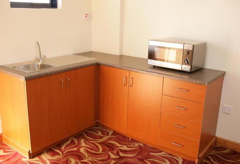 سوییت جونیور, Ivys