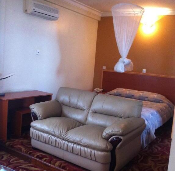 سوییت جونیور, Ivys