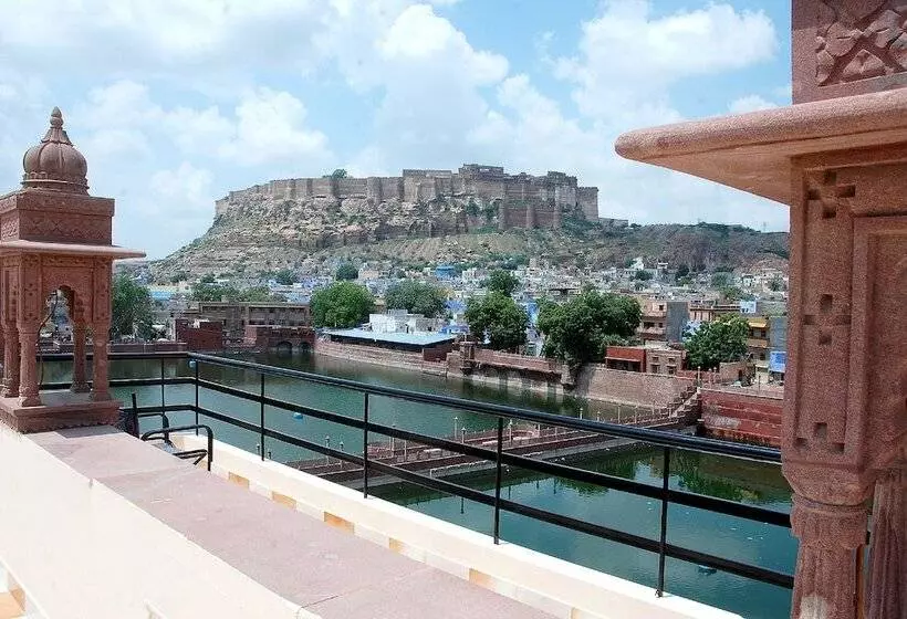 اتاق استاندارد, Jee Ri Haveli