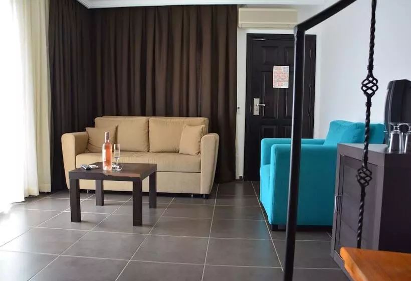 آپارتمان دوبلکس 1 خوابه, Kalamar