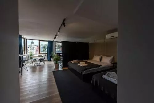 キングサイズベッドのスーペリアルーム, Pesa Suites