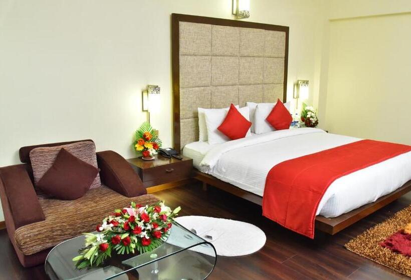 Suíte, Seasons  Rajkot