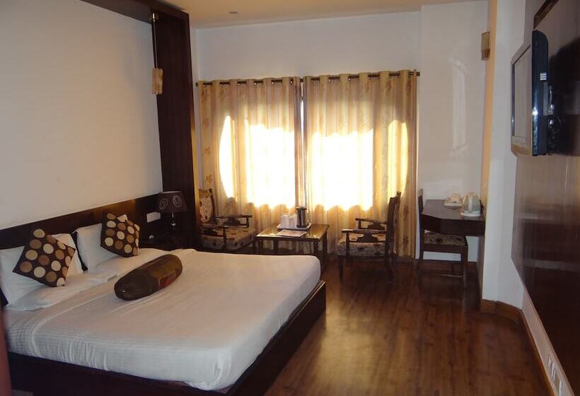 Номер Deluxe, Surya Shimla