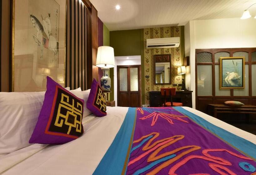 带2个卧室和按摩浴缸的别墅, Zantiis Ndol Villas