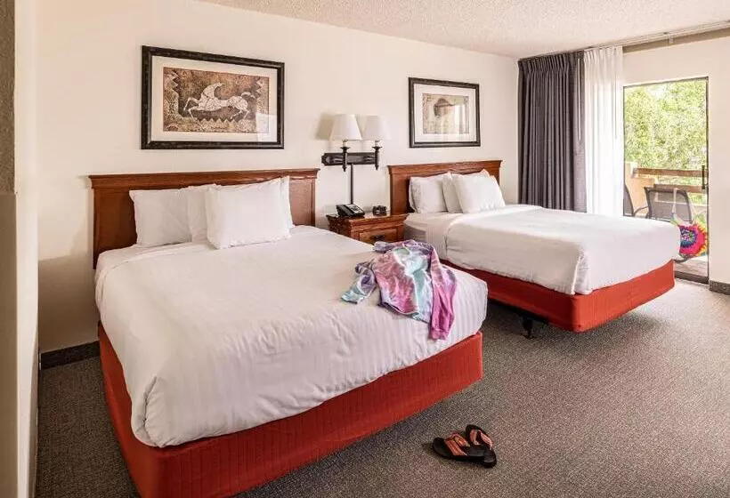 اتاق کلاسیک با تخت دونفره, Lake Powell Resort