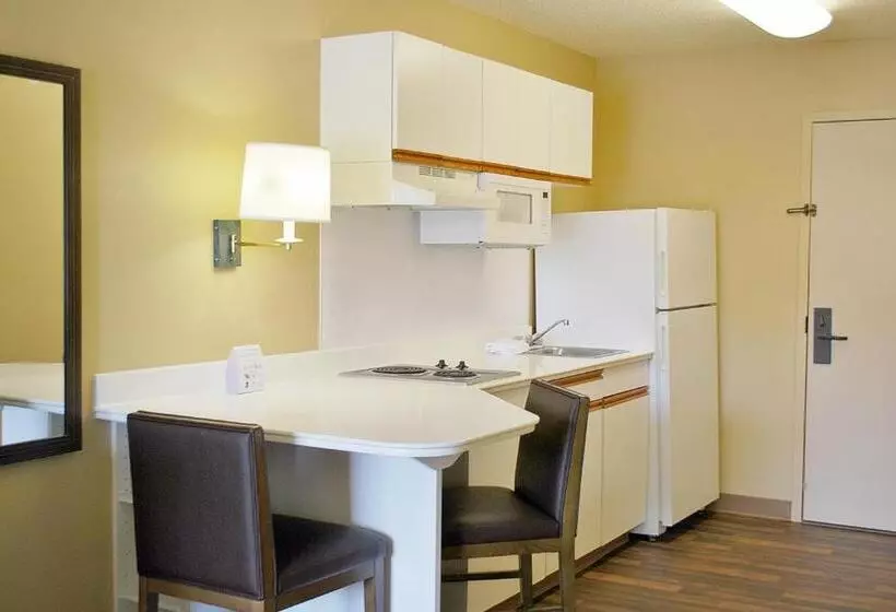キングサイドベッドのスタンダードワンルーム, Extended Stay America Select Suites   Chicago   Vernon Hills   Lincolnshire