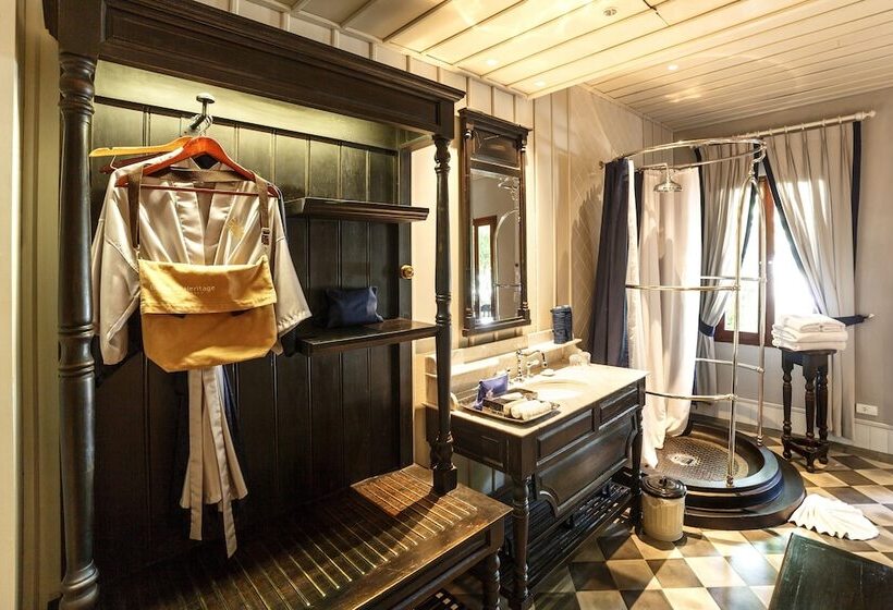 اتاق لوکس با بالکن, Burasari Heritage Luang Prabang