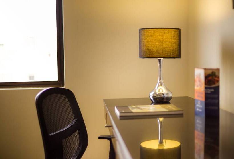 اتاق استاندارد, Costa Del Sol Wyndham Chiclayo