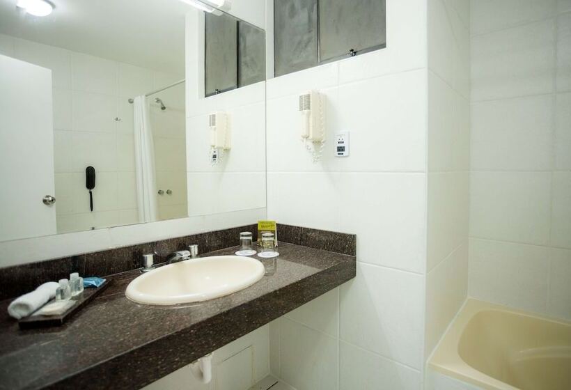 Полулюкс, Costa Del Sol Wyndham Chiclayo