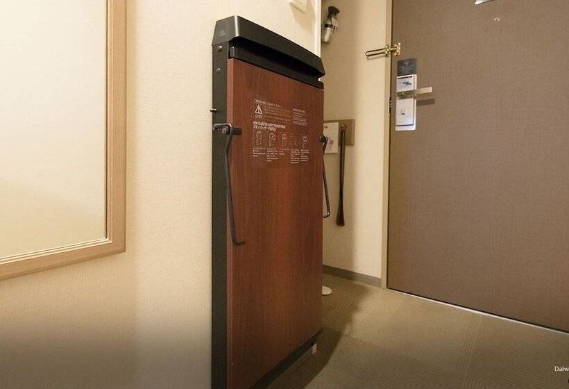 Номер Deluxe, Daiwa Roynet Hotel Nagoya Shinkansenguchi