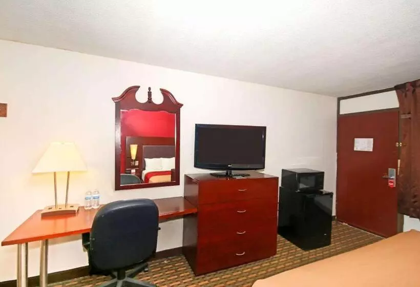 キングサイズベッドのスタンダードルーム, Econo Lodge Inn And Suites   Pilot Mountain