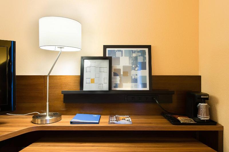 غرفة قياسية سرير كينج, Fairfield Inn Orangeburg