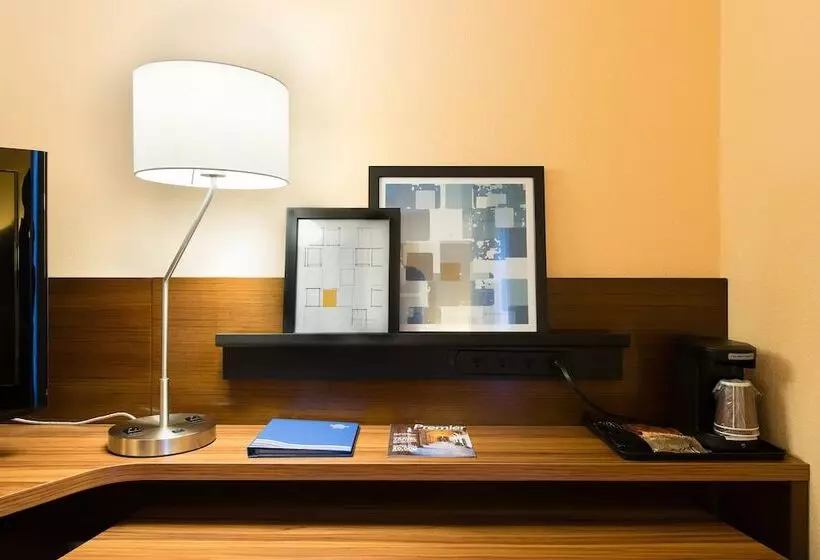 ２ダブルベッドのスタンダードルーム, Fairfield Inn Orangeburg
