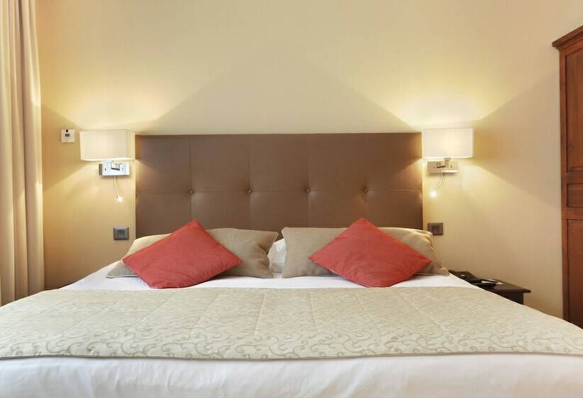 חדר דלוקס, Rotonde