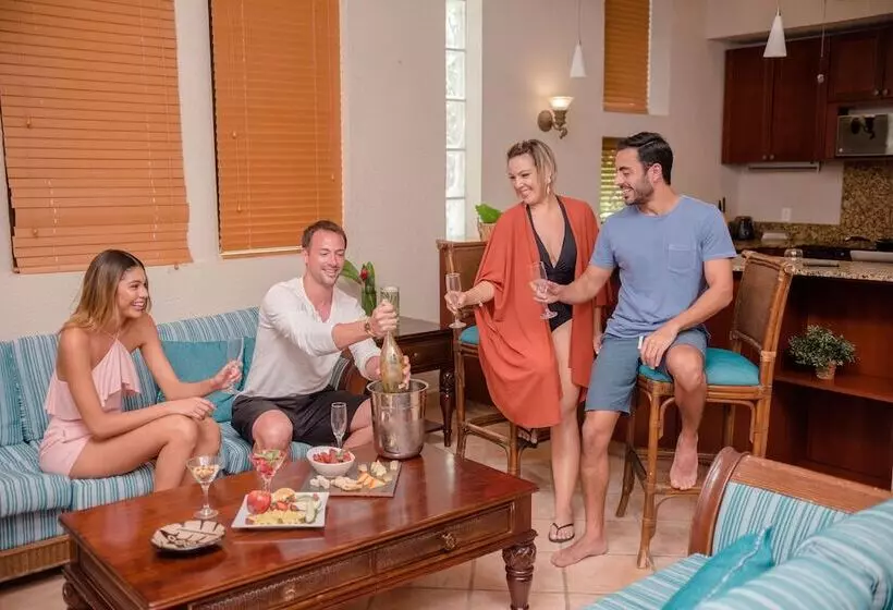 سوئیت مستر 2 خوابه, Mayan Princess Beach & Dive Resort   All Inclusive