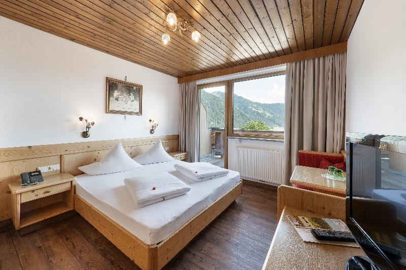 标准间, Palm Beach Plaza