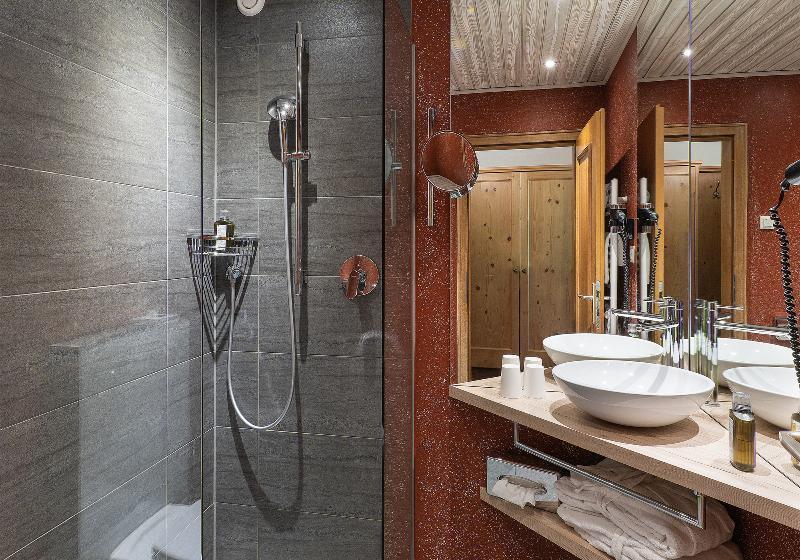 标准间, Palm Beach Plaza