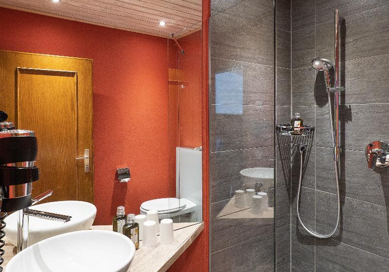 标准间, Palm Beach Plaza