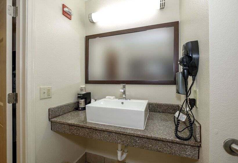 スーペリアールーム, Red Roof Inn Plus+ Hammond