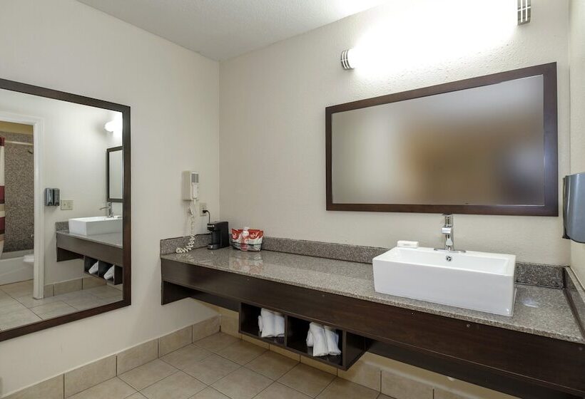 プレミアムルーム, Red Roof Inn Plus+ Hammond