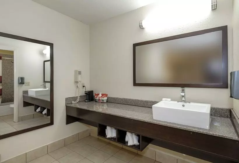 プレミアムルーム, Red Roof Inn Plus+ Hammond