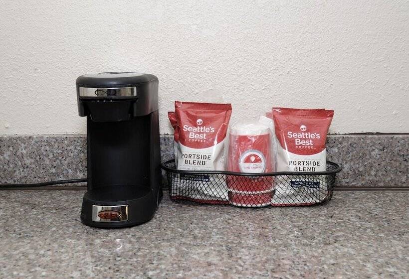 プレミアムルーム, Red Roof Inn Plus+ Hammond