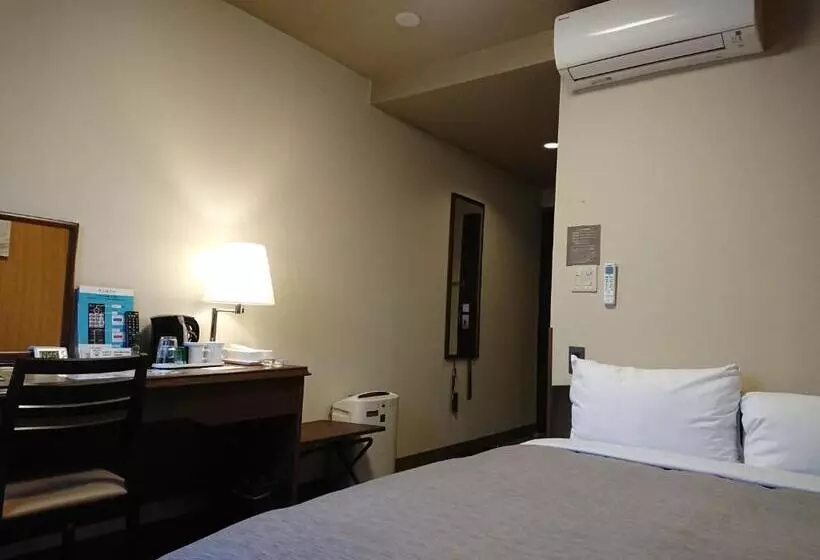 ダブルベッドのベーシックルーム, Routeinn Kamiyamada Onsen