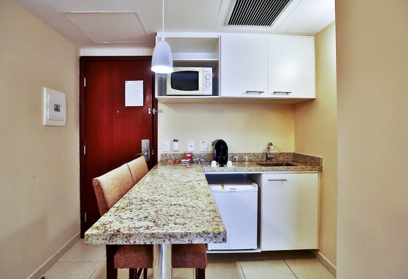 סוויטה דלוקס, Quality Hotel & Suítes São Salvador