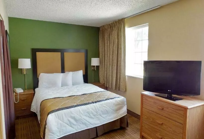 スイート, Mainstay Suites Raleigh North