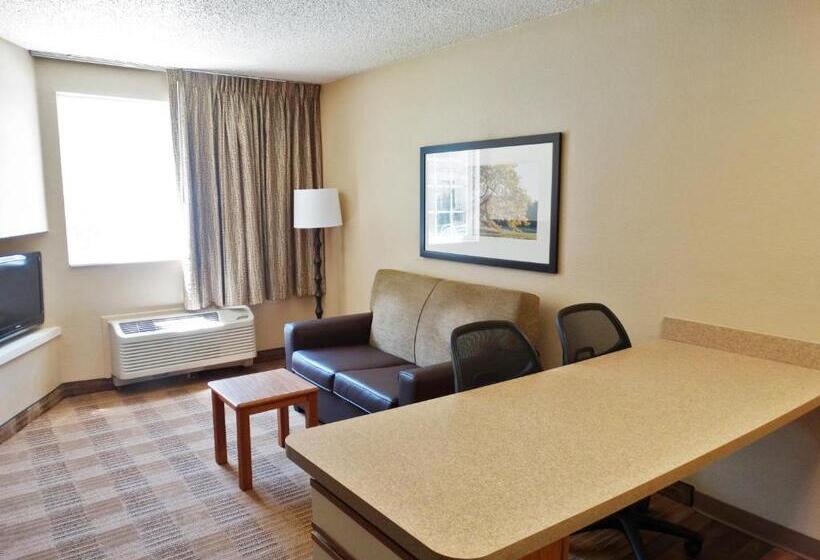 Люкс, Mainstay Suites Raleigh North