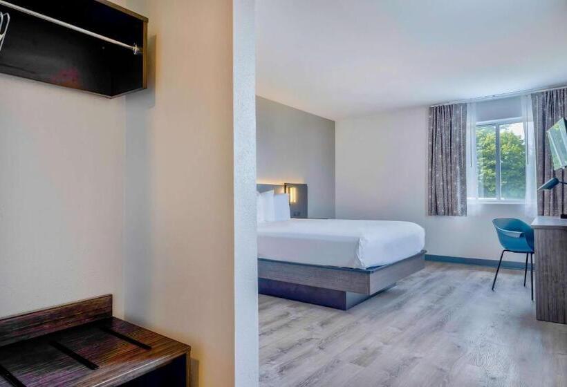 غرفة قياسية لذوى الاحتياجات الخاصة, Motel 6 Bethel, Ct  Danbury