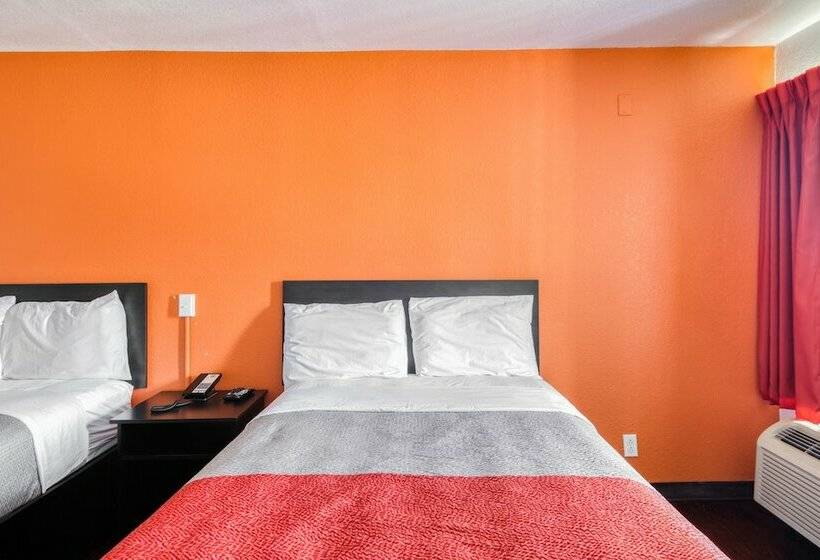 ２ダブルベッドのスタンダードルーム, OYO Hotel Baton Rouge East I-12