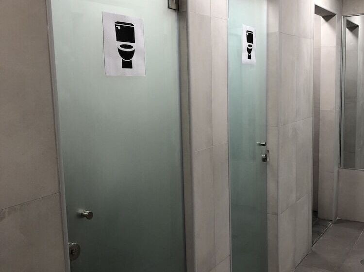 اتاق عادی با تخت دوبل, Vistas De Lisboa Hostel