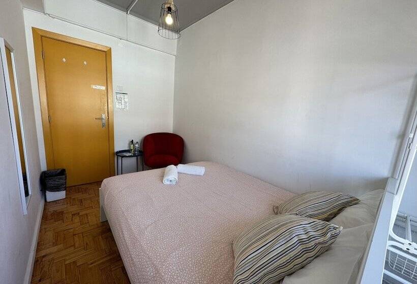 اتاق عادی با تخت دوبل, Vistas De Lisboa Hostel